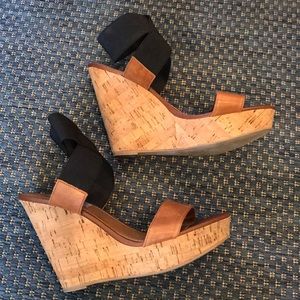 👡STEVE MADDEN💣WEDGE HEELED OPEN TOE SHOES👡